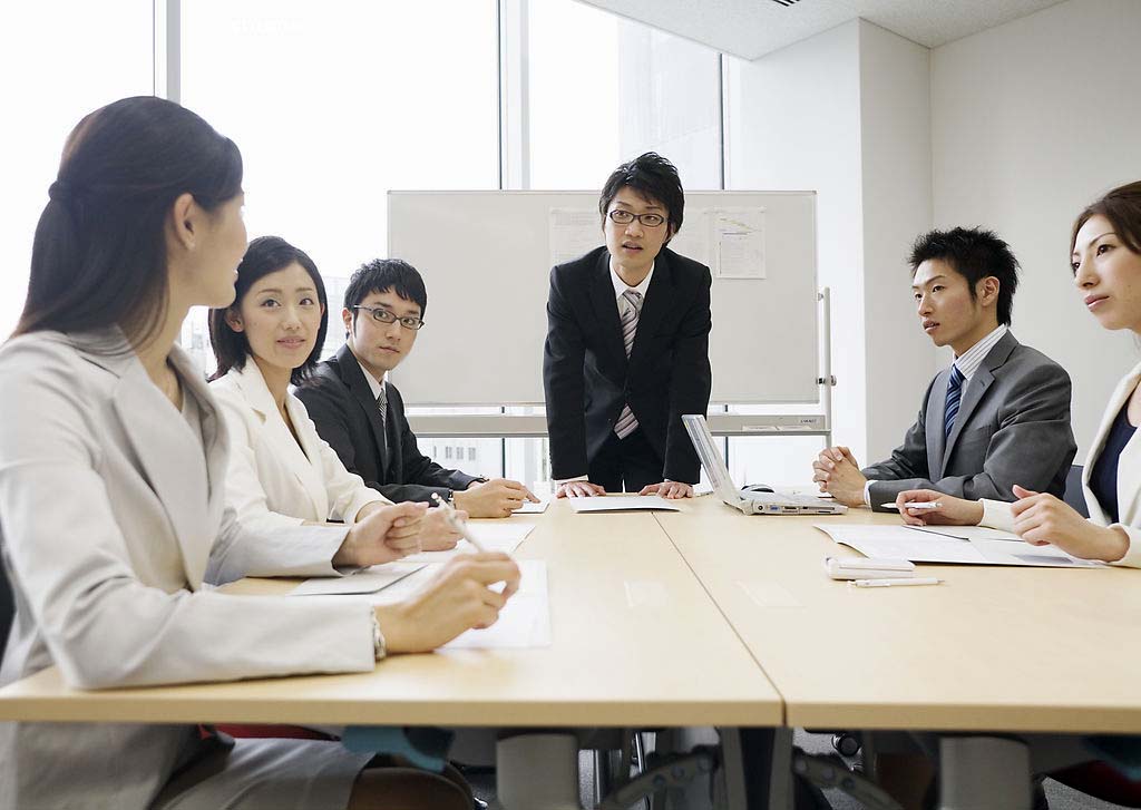 企業(yè)應(yīng)培養(yǎng)員工公關(guān)策劃思維能力